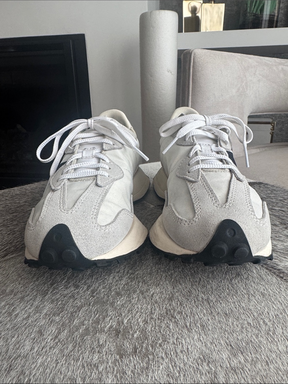 New Balance Women's 327 Athletic Sneakers - Picture 2 of 9